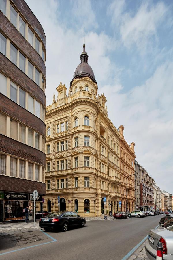 Апартаменти Sunlit Studio Near Wenceslas Square By Prague Days Екстер'єр фото
